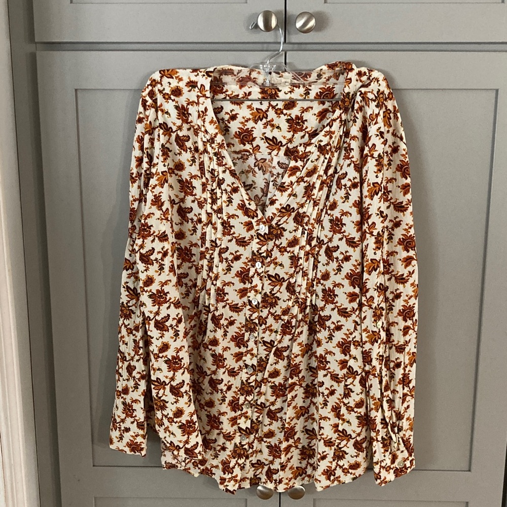 Jane and Delaney Rayon Top
